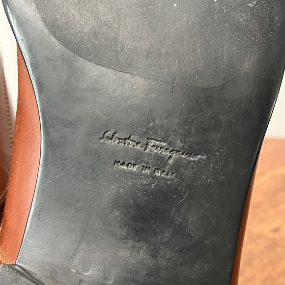 Ferragamo Leather Oxfords - Picture 9 of 9